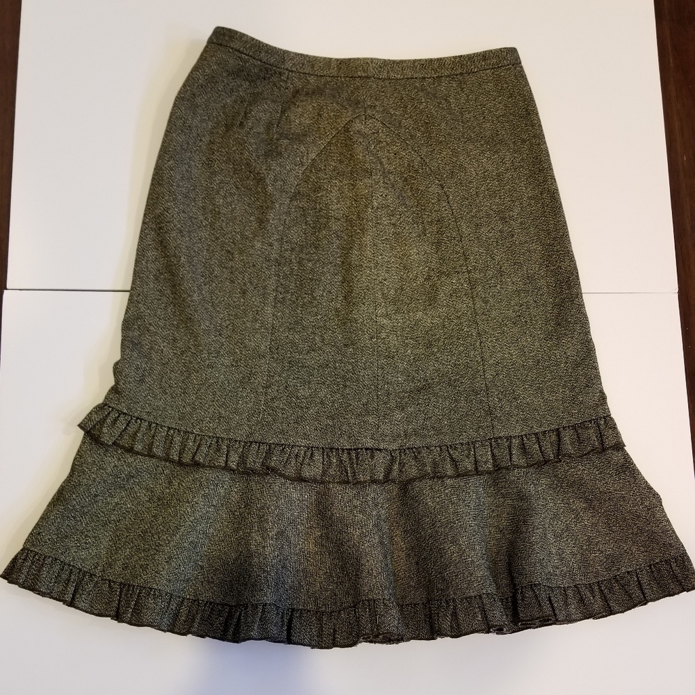 Ann Taylor Loft Ruffle Skirt Size 4
